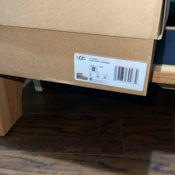 UGG  Cityfunc Ultra Mini-Hickory Color - Picture 7 of 8